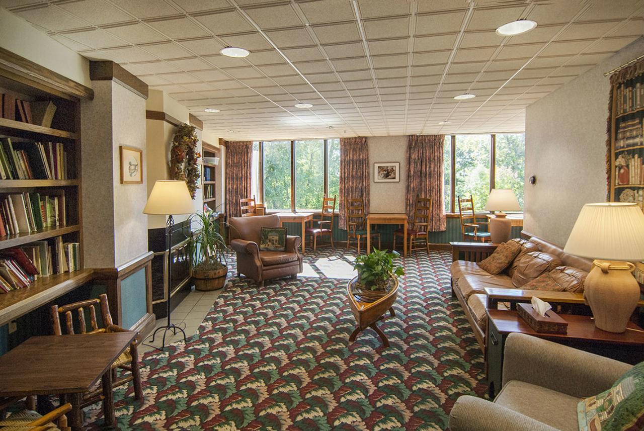 Potawatomi Inn&cabins Hotel Angola